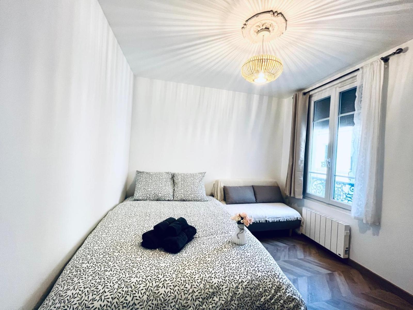 Dream Dwell Paris-artist Flat 450m To Mont Martre * Parijs